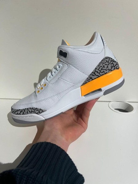 Nike Air Jordan 3 Laser Orange