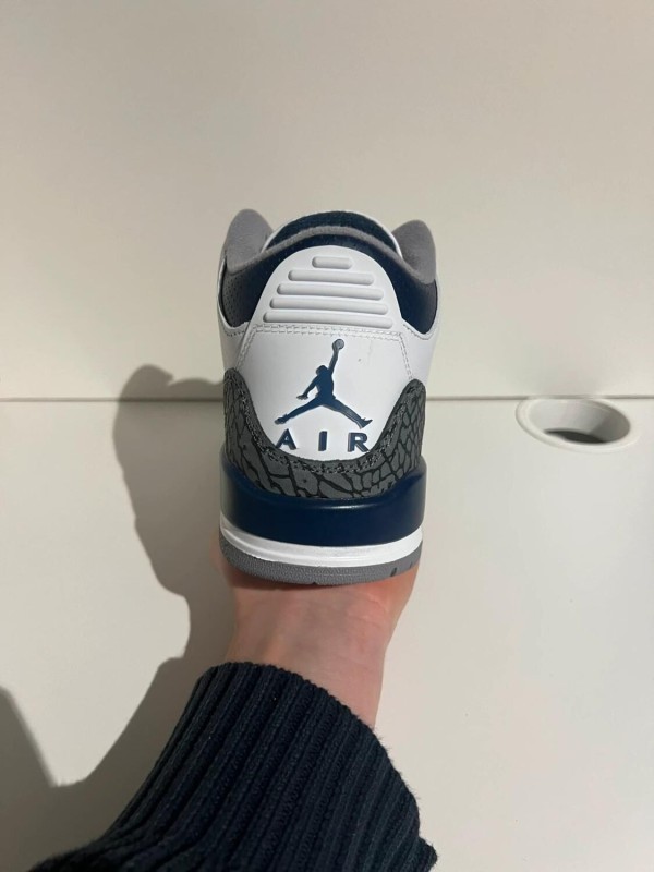 Nike Air Jordan 3 Midnight Navy 2