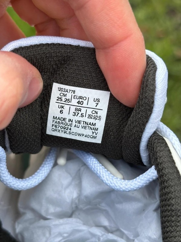 Asics Gel-Venture 6 Shield X Hidden NY - Taille 40 2