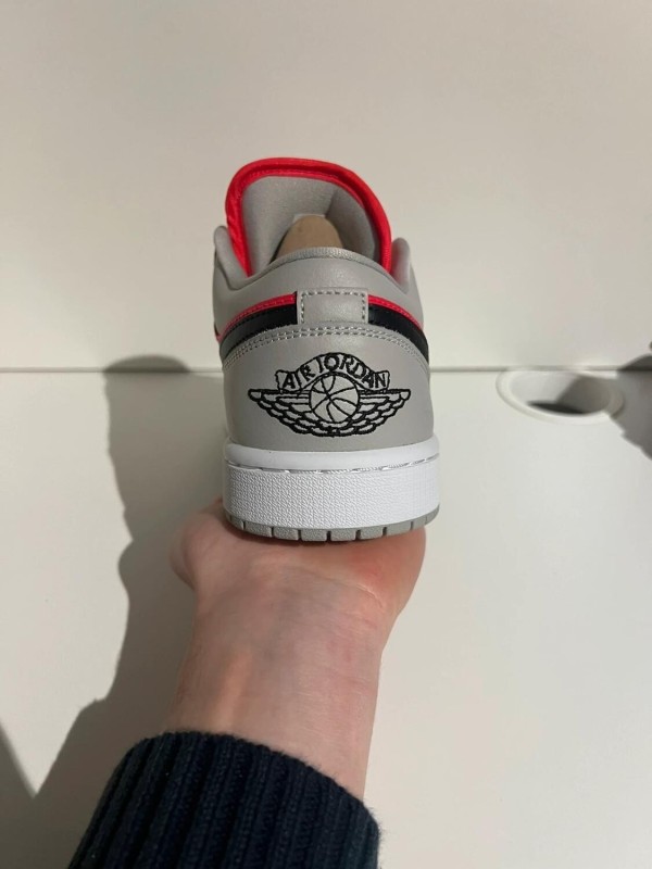 Nike Air Jordan 1 low Light Iron Ore Siren 2