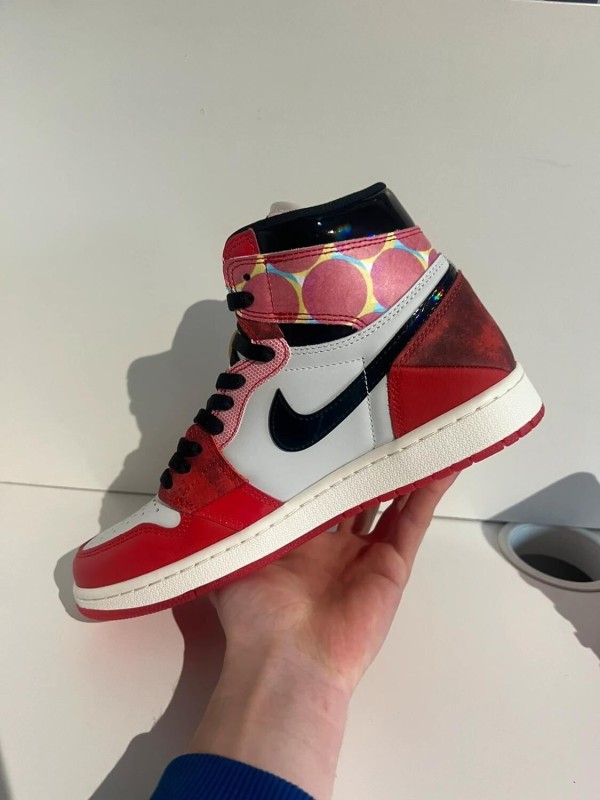 Nike Air Jordan 1 High Spider-man across the spider-verse 2