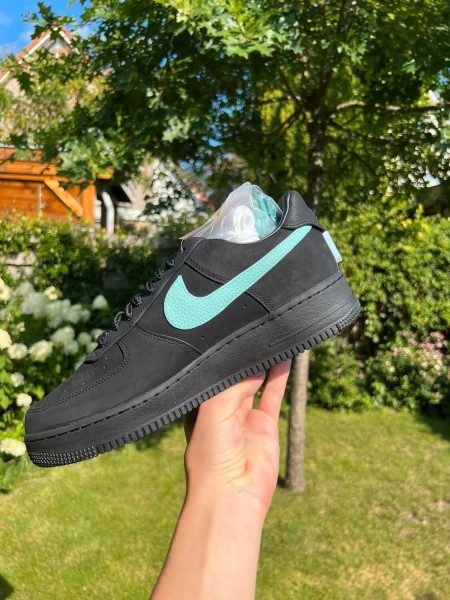Nike Air Force 1 X Tiffany & Co 1837