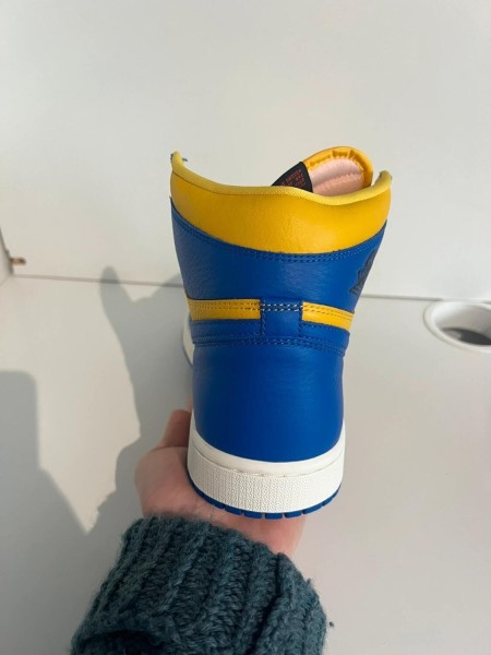 Nike Air Jordan 1 Reverse Laney (W)