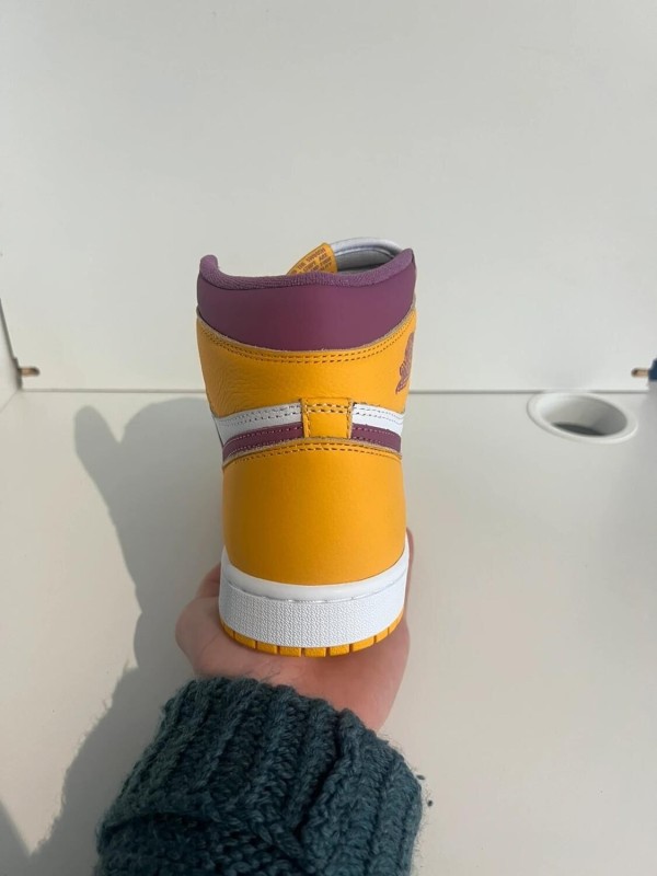 Nike Air Jordan 1 High Brotherhood 2