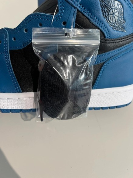 Nike Air Jordan 1 High Dark Marina Blue