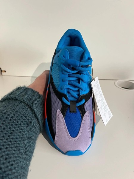 Yeezy Boost 700 Hi-Res Blue