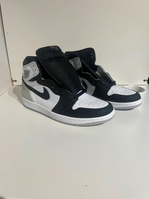 Nike Air Jordan 1 High Bleached Coral 2