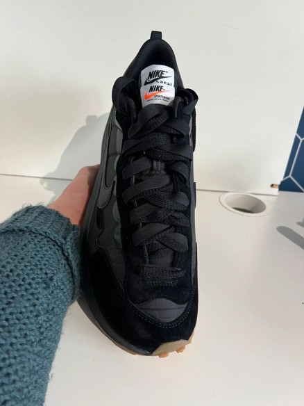 Nike X Sacai Vaporwaffle Black Gum