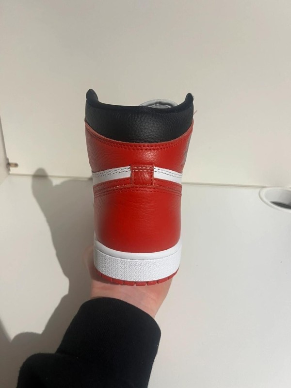 Nike Air Jordan 1 High Heritage 2