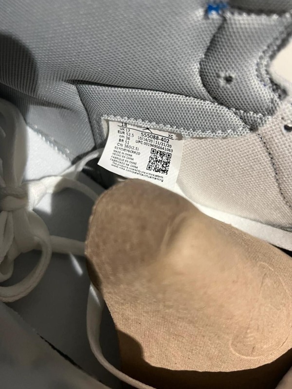 Nike Air Jordan 1 High Hyper Royal Smoke Grey 2