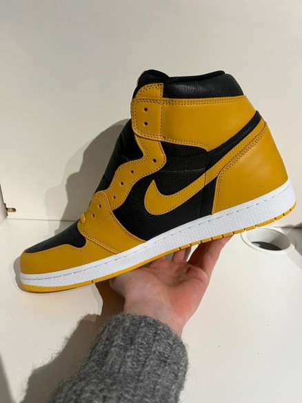 Nike Air Jordan 1 High Pollen