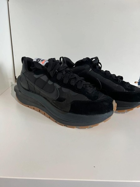 Nike Sacai Vaporwaffle Black Gum