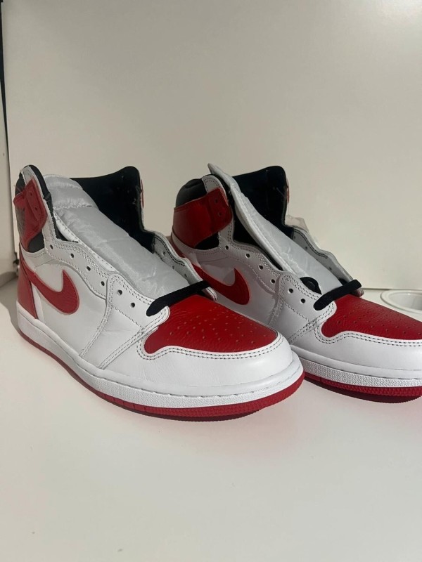 Nike Air Jordan 1 High Heritage 2