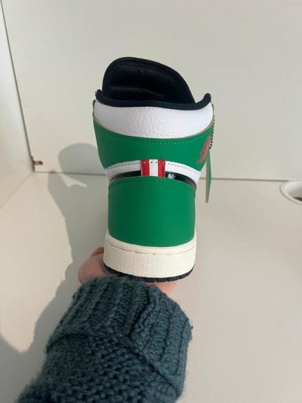 Nike Air Jordan 1 High Lucky Green (W)