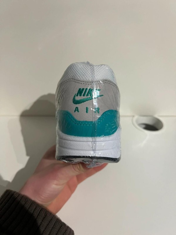 Nike Air Max 1 Clear Jade 2