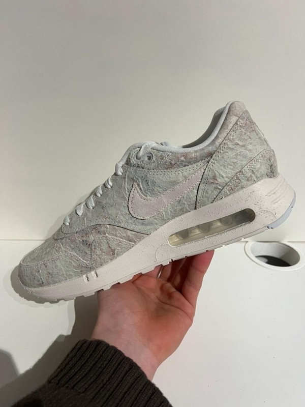 Nike Air Max 1 '86 Museum Masterpiece 2