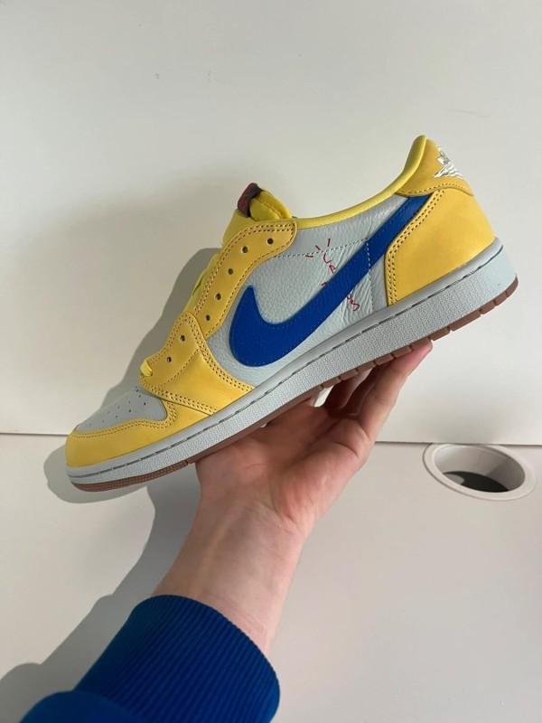 Nike Air Jordan 1 Low Travis Scott Canary 2