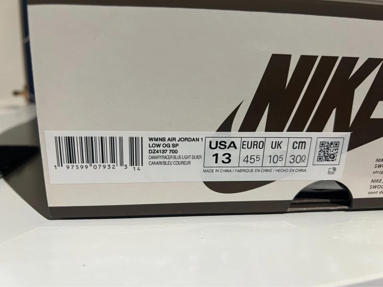 Nike Air Jordan 1 Low Travis Scott Canary