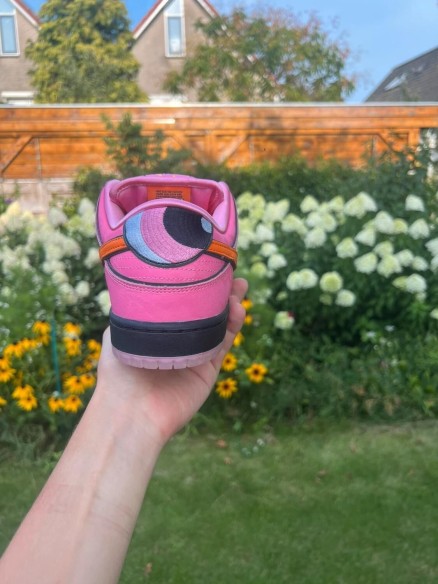 Nike SB Dunk Low Powerpuff Blossom