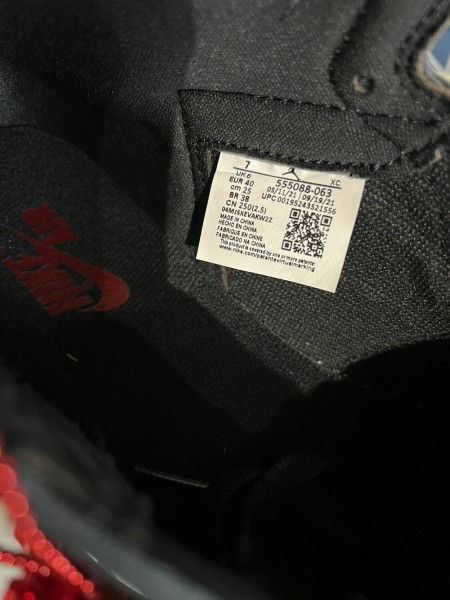 Nike Air Jordan 1 high Patent Bred