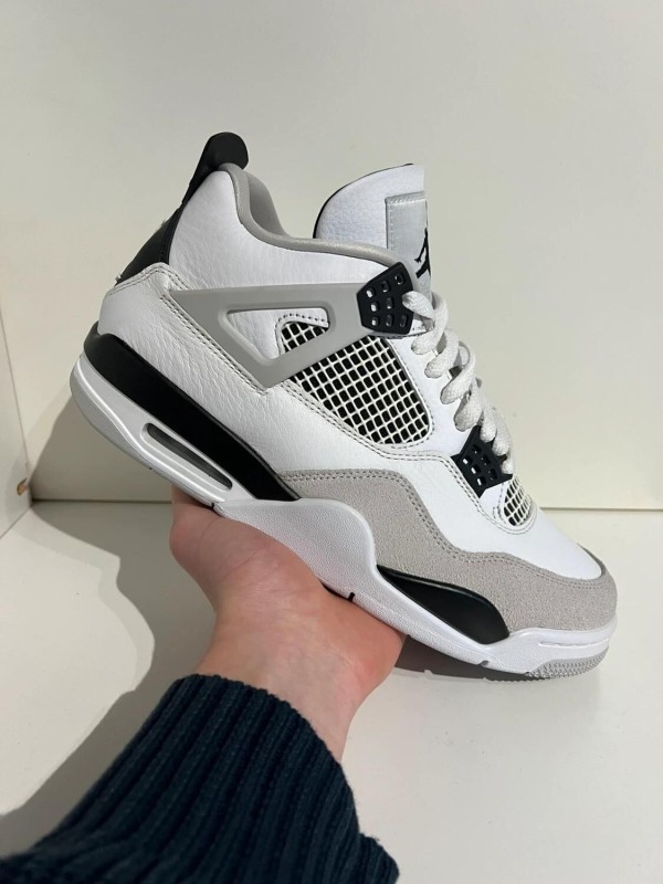 Nike Air Jordan 4 Military Black