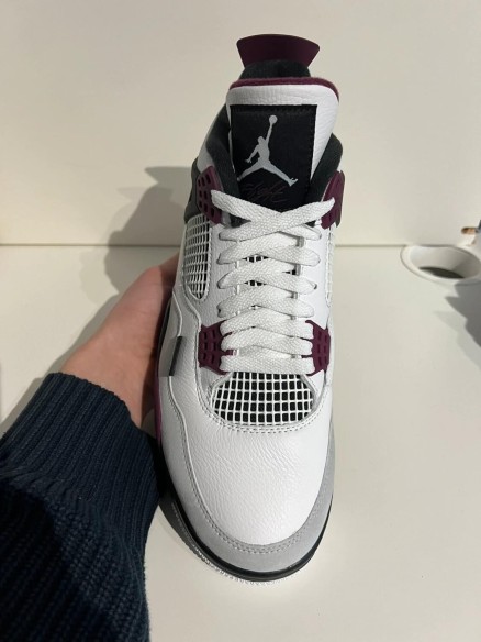 Nike Air Jordan 4 Paris-Saint-Germain