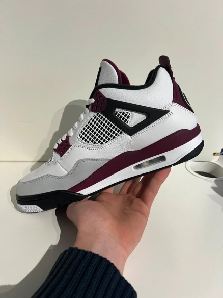Nike Air Jordan 4 Paris-Saint-Germain