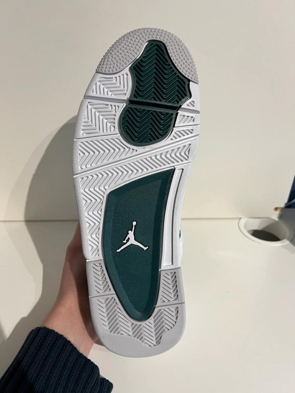 Nike Air Jordan 4 Oxidized Green 2