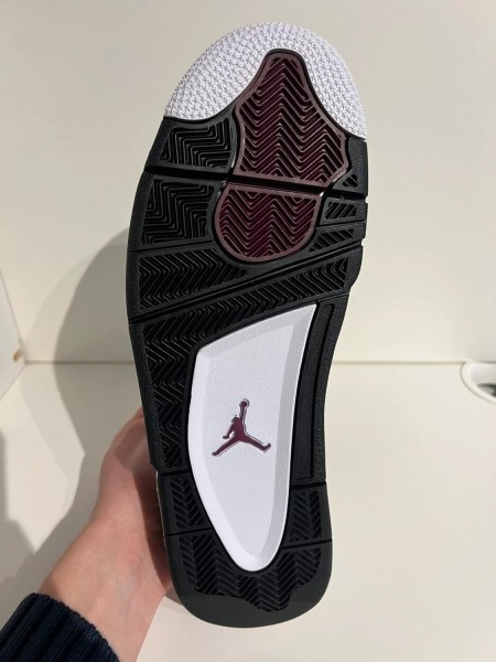 Nike Air Jordan 4 Paris-Saint-Germain