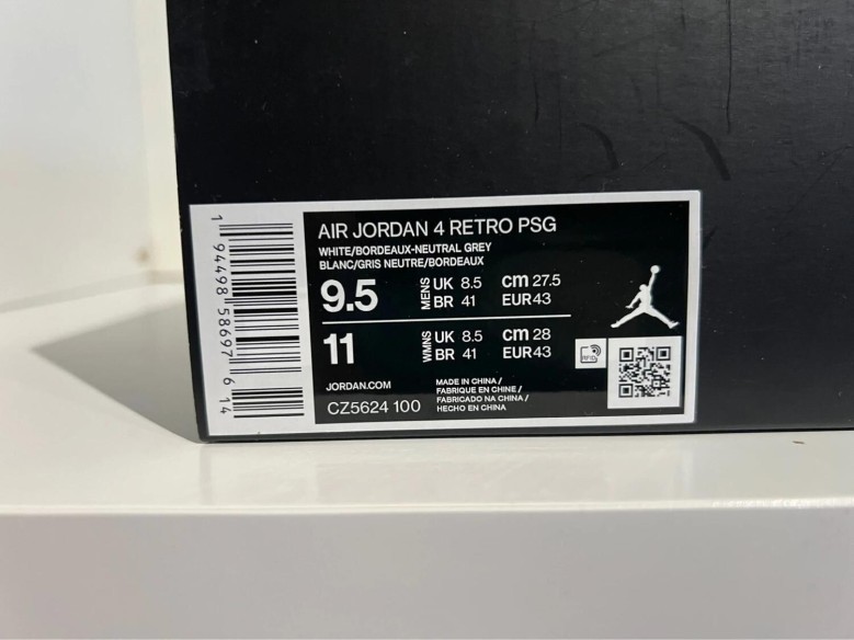Nike Air Jordan 4 Paris-Saint-Germain