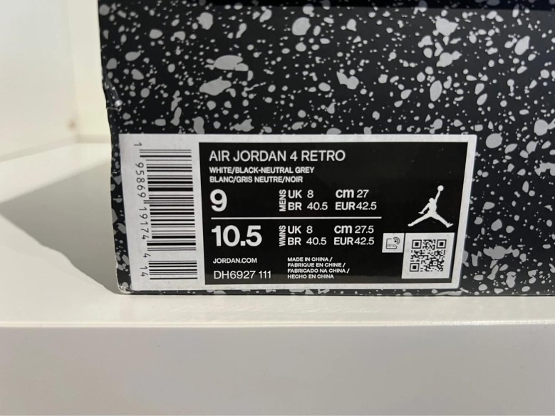 Nike Air Jordan 4 Military Black