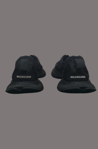 Balenciaga Circuit Black taille 41