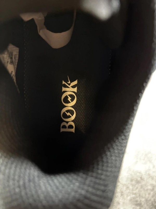 Nike Book 2 Fragment - Taille 44 2