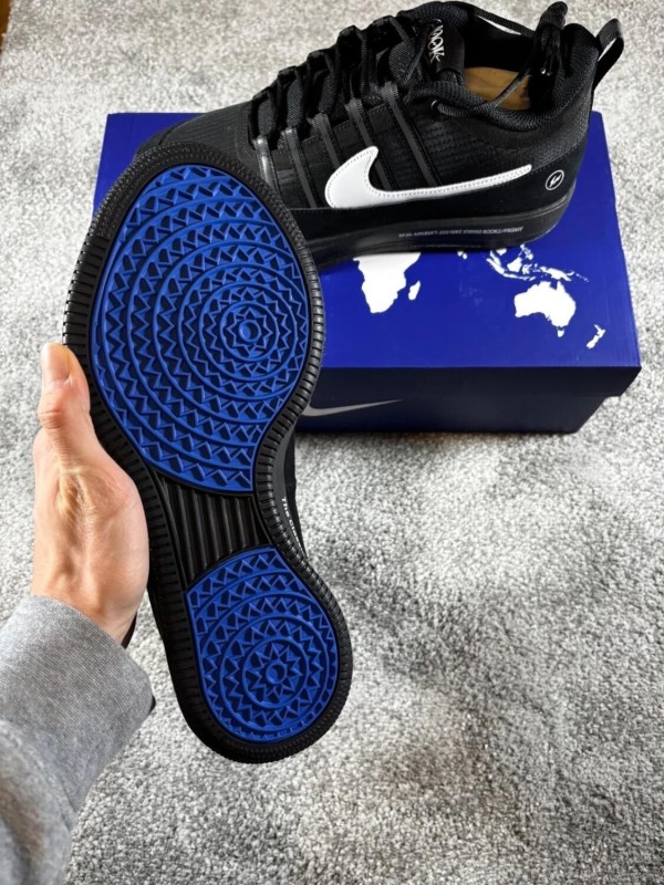 Nike Book 2 Fragment - Taille 44 2
