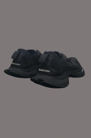 Balenciaga Circuit Black taille 41