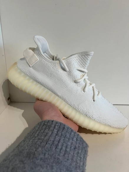 Yeezy 350 V2 Cream