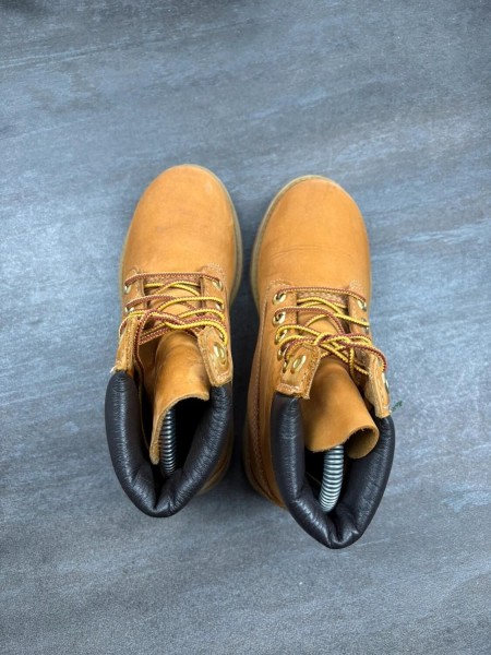 Boots Timberland Premium 6-inch ( taille 37 )