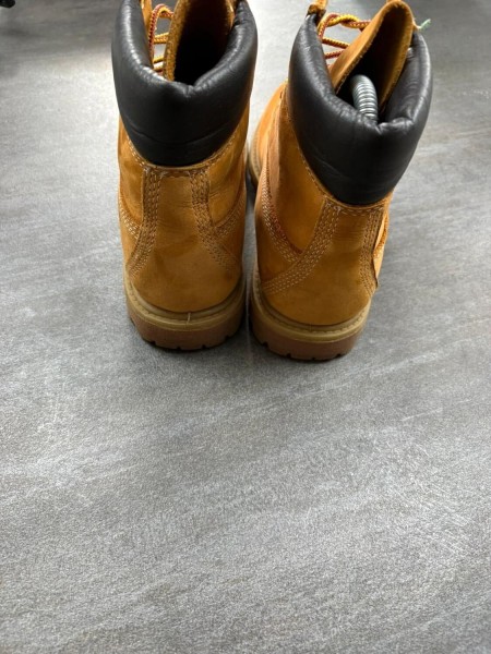 Boots Timberland Premium 6-inch ( taille 37 )
