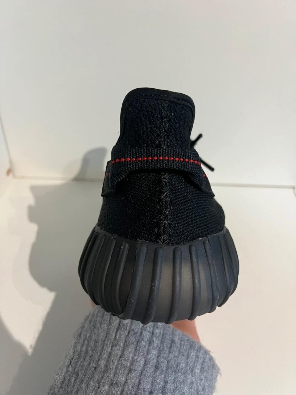 Yeezy 350 V2 Bred 2