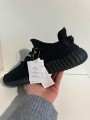 Yeezy 350 V2 Bred