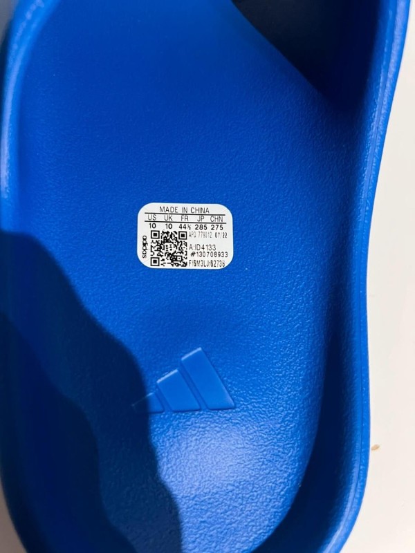 Yeezy Slide Azure 2