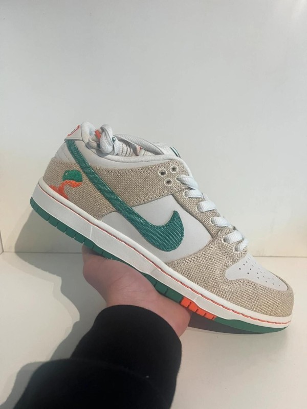 Nike SB Dunk Low Jarritos