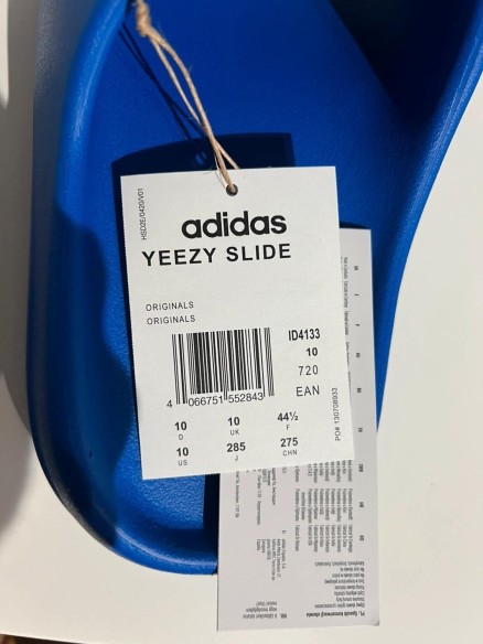 Yeezy Slide Azure