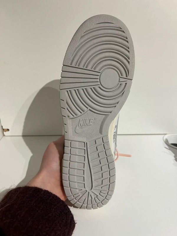 Nike Dunk Low Off-White lot 24 2