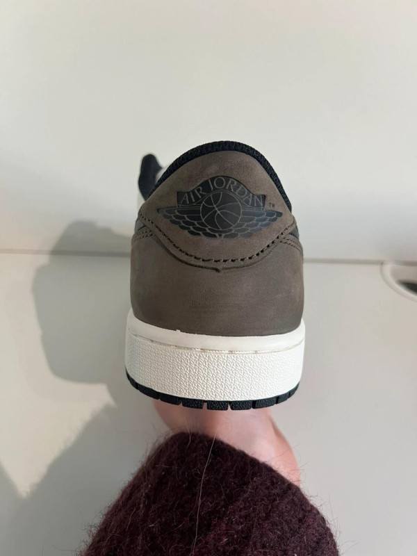 Nike Air Jordan 1 low mocha 2