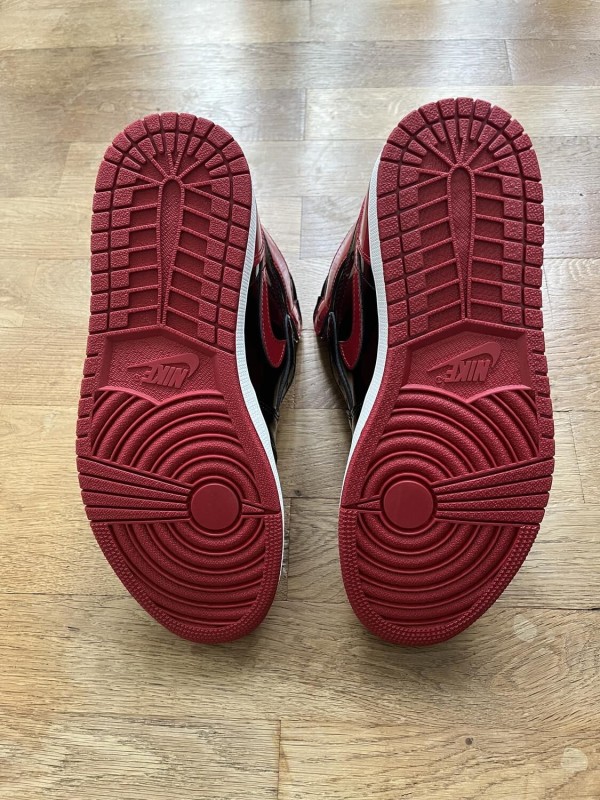 Jordan 1 Retro High OG Patent 2