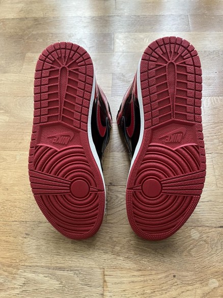 Jordan 1 Retro High OG Patent