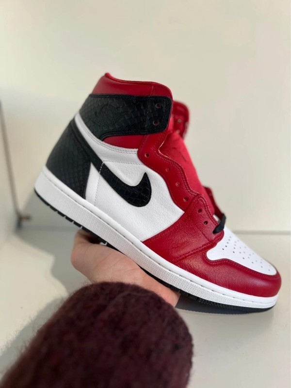 Nike Air Jordan 1 Satin Snake
