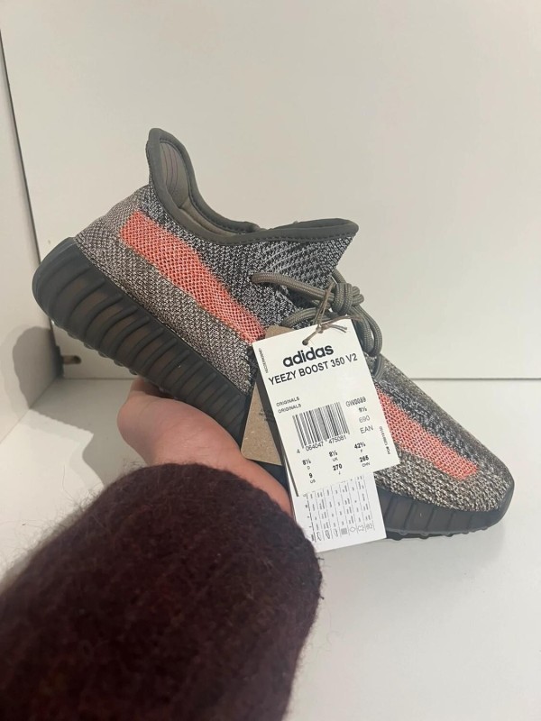 Yeezy 350 V2 Ash Stone