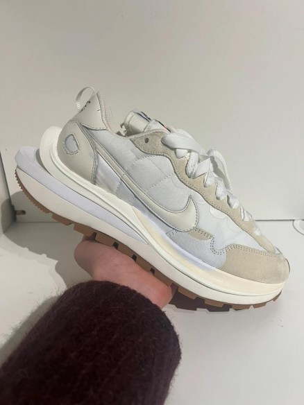 Nike X Sacai Vaporwaffle Sail Gum